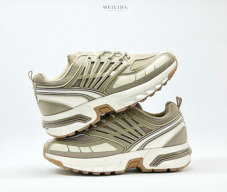 کتونی وارداتی راحتی زنانه روزمره و پیاده روی برند k shoesکد 12008 رنگ نسکافه ای