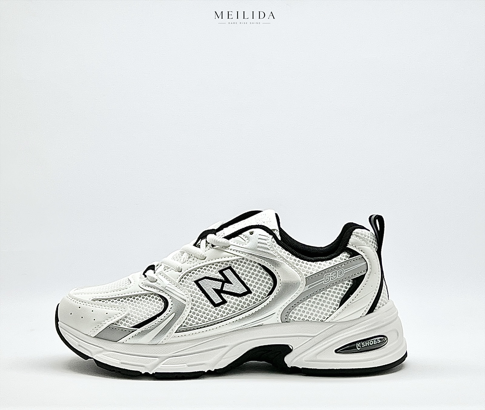 کتونی وارداتی راحتی زنانه روزمره و پیاده روی نیوبالانس برند k shoes کد ۱۳۱۸۹ رنگ سفید مشکی