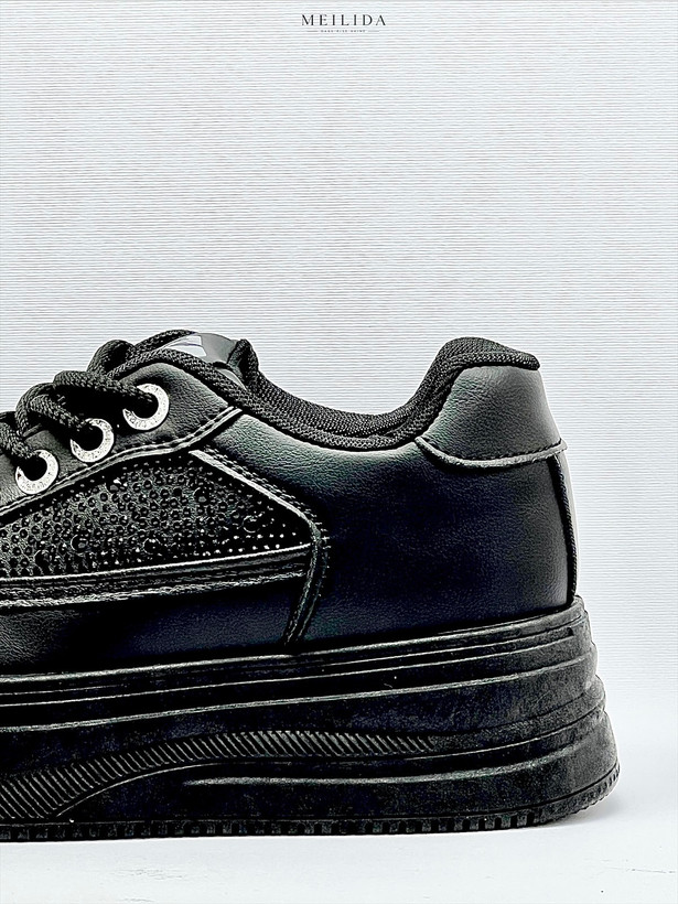 ونس کتونی وارداتی راحتی زنانه روزمره و پیاده روی نیوبالانس برند k shoes کد13312 رنگ مشکی